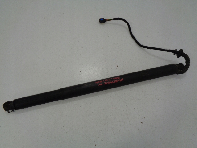 фото №1, Kia sportage iv привід кришки 81770-d9100