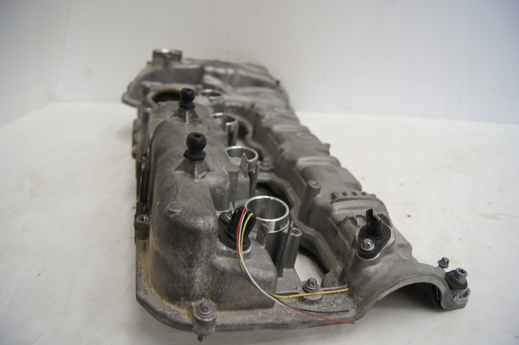 фото №7, Bmw f10 f11 4.4 550i крышка клапанов головки