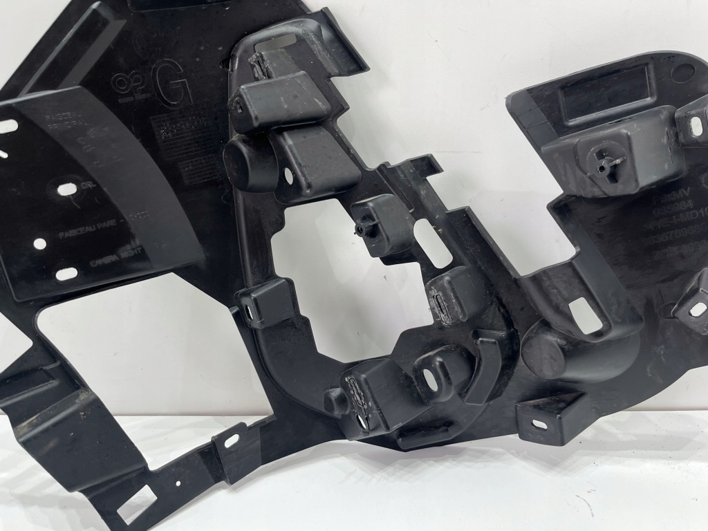 Купити Peugeot 3008 2 рестайлінг  кронштейн  кронштейн бампера перед передній ліве 9836769680