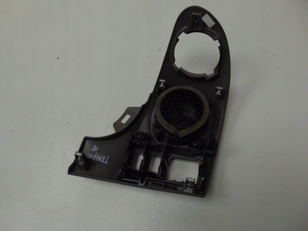 фото №6, Решётка обдув консоли vivaro b trafic iii 683112651r