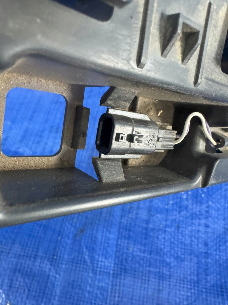 фото №9, Направляющая бампера заднего renault captur i 850427020r 285900007r