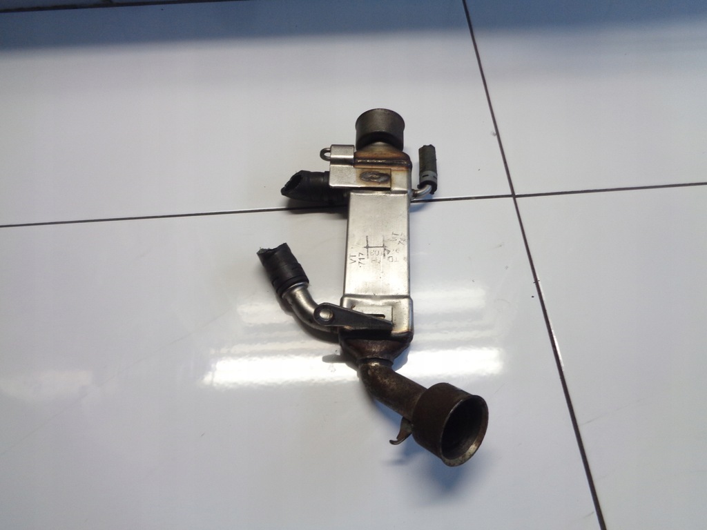 фото №5, Mercedes w203 2.2 радиатор выхлопных газов a6461400875