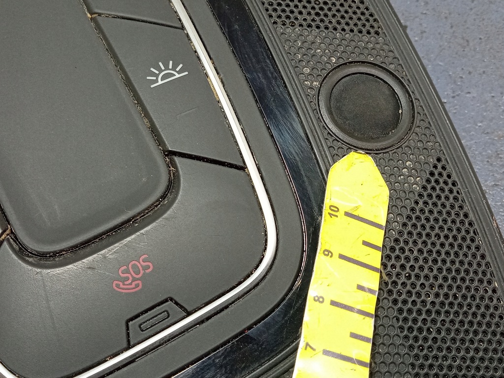 фото №13, Audi q7 ii 4m лампа потолочный перед 4m0947135dq