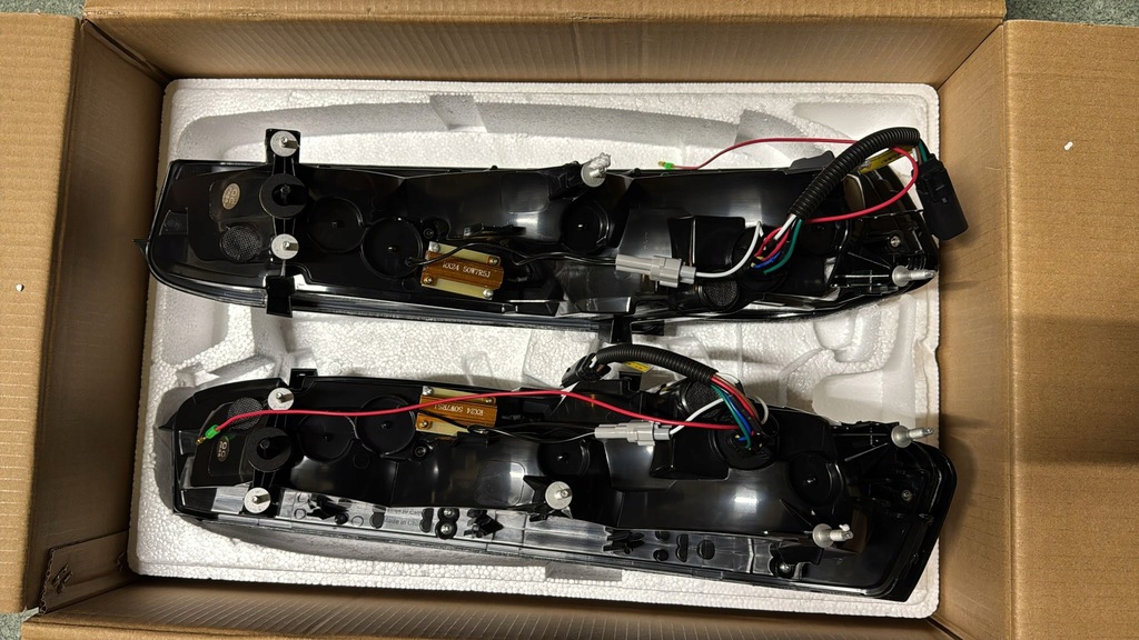 фото №11, Chevrolet camaro 2016- лампа лампы задняя led kpl vland тонированные + задний ход eu