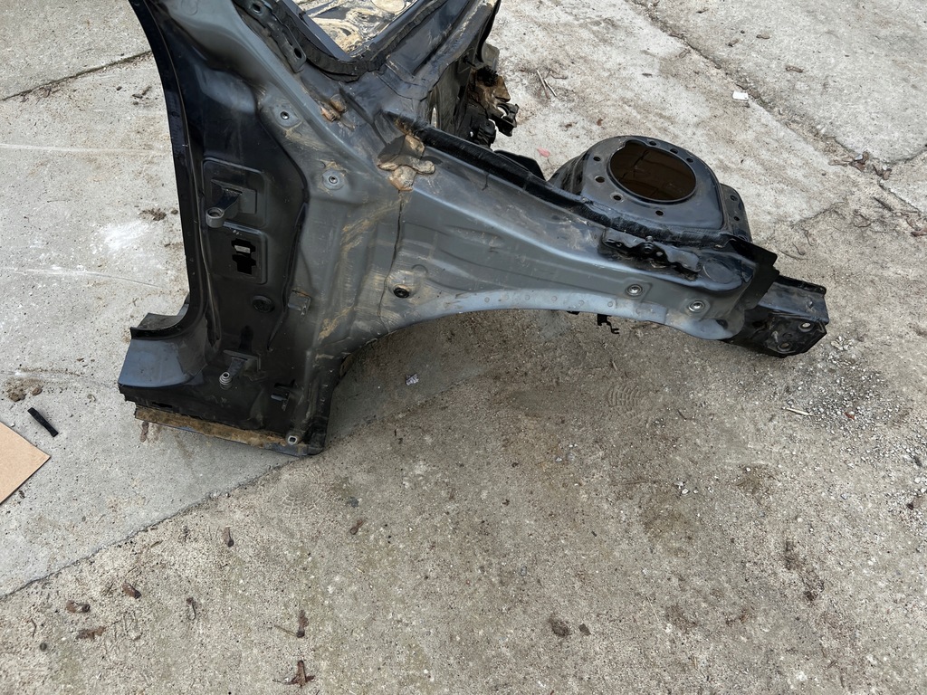 фото №1, Правый перед четверть лонжерон порог блок двигателя подкрылок bmw f40 seria 1