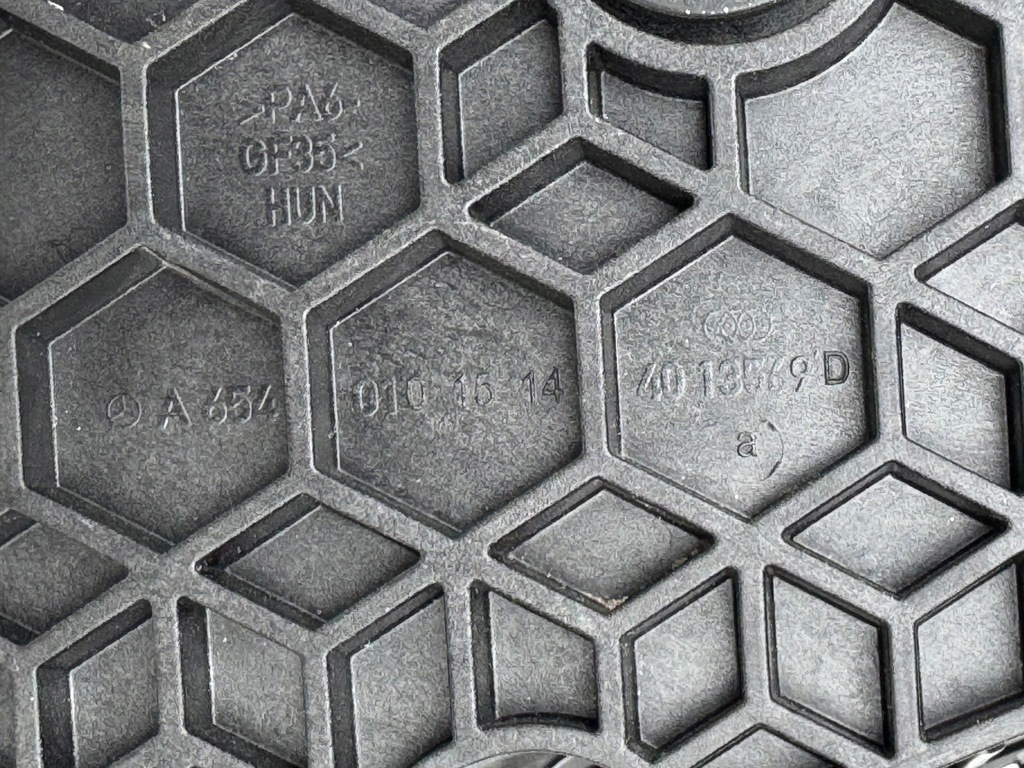 фото №7, Поддон масляная mercedes glc x254 c254 254 cla gle 2.0 a6540140501