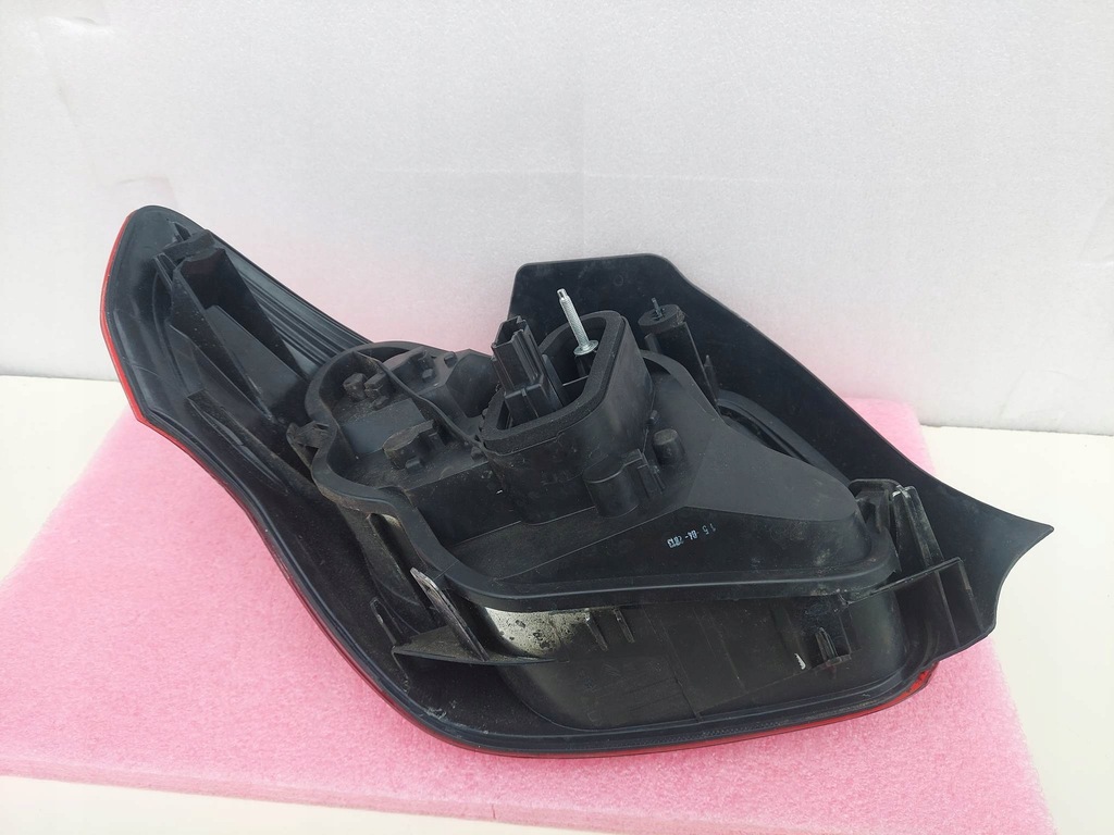 фото №6, Citroen ds3 10- лампа права задня задня