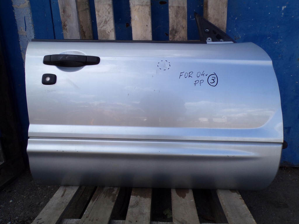 фото №1, Subaru forester ii sg дверь правое передние 01g nr3