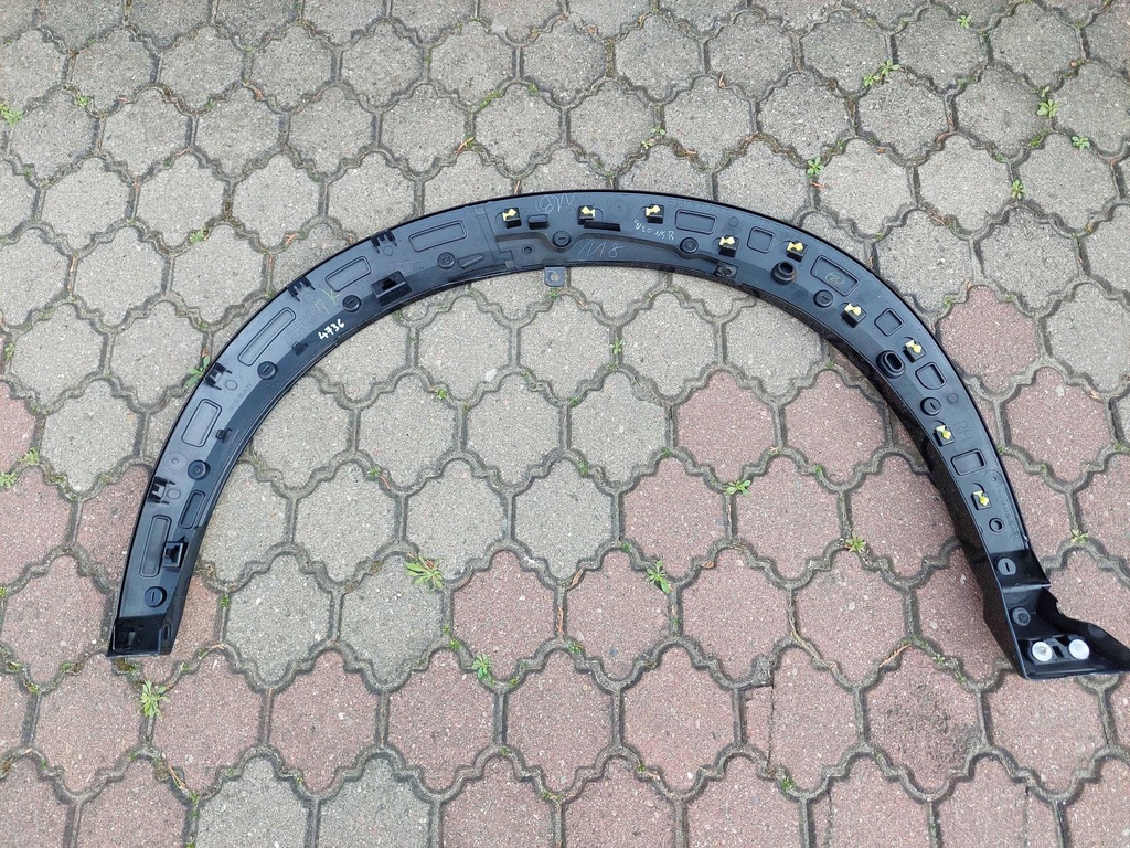 фото №8, Nissan ariya 2023 молдинг крыла накладка правый перед 638125mp5a