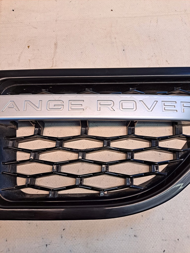 фото №3, Решітка крила права range sport l320