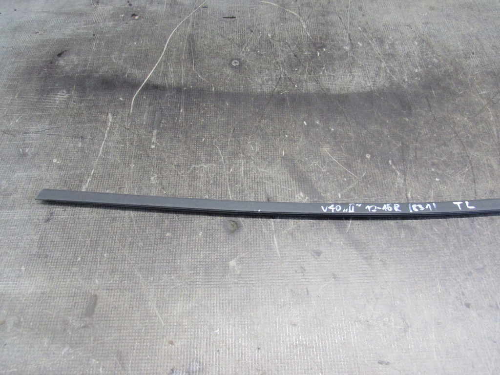 фото №11, Молдинг уплотнитель левый задняя volvo v40 ii 12-16