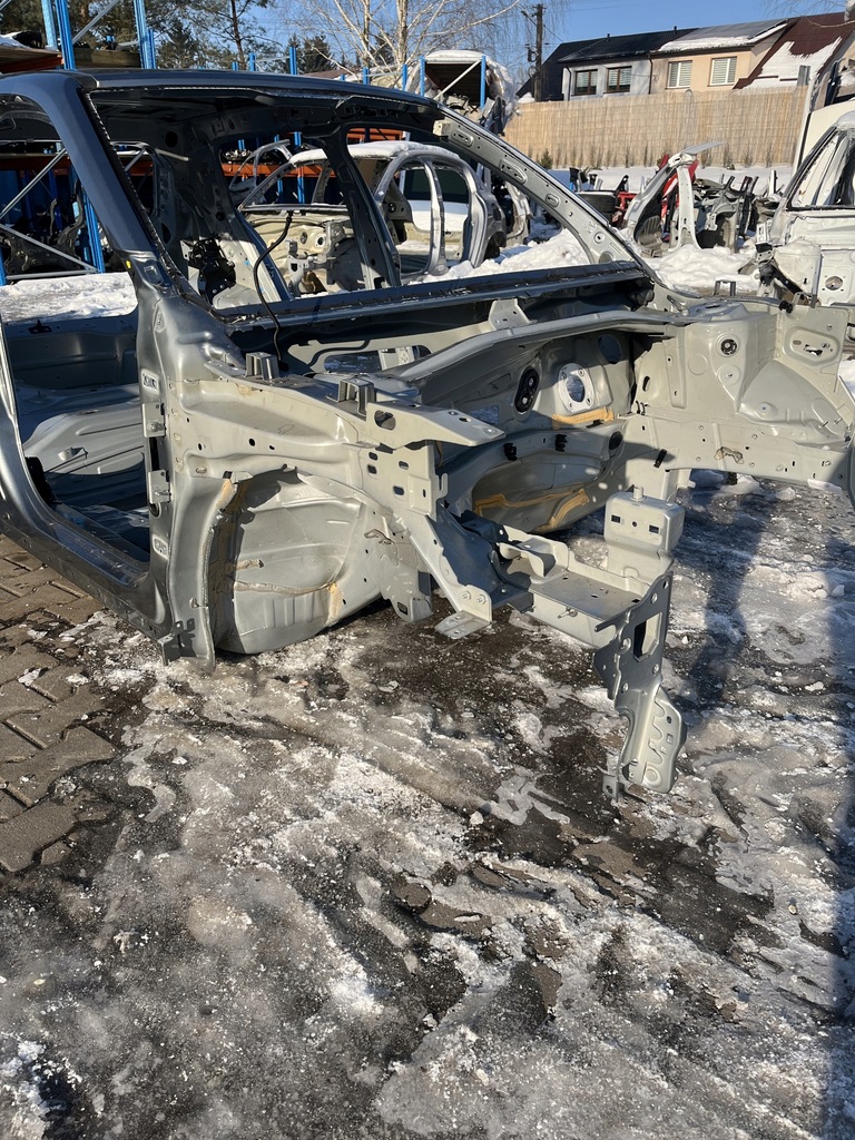 фото №1, Чверть лонжерон перед права jeep avenger 23- 519