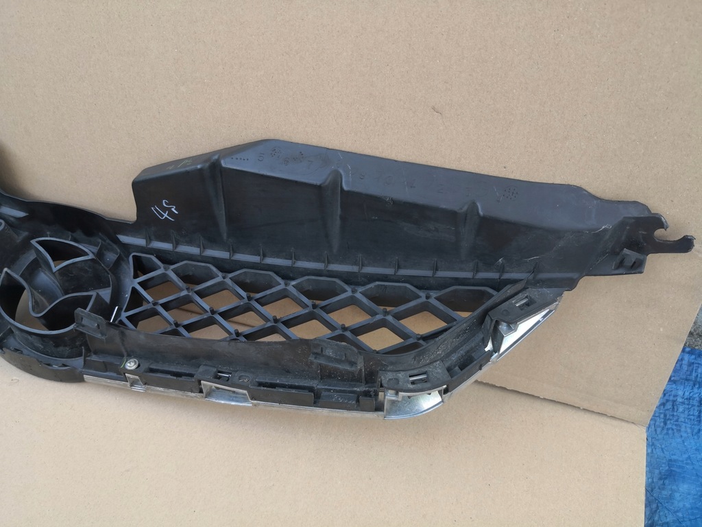 фото №7, Mazda v 5 05-08 решітка радіатора решітка радіатора радіатора