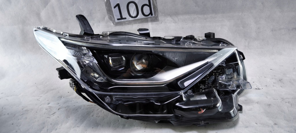 Купить Toyota auris 2 рестайлинг  15-18 full led правый фара фара 81110-02k60