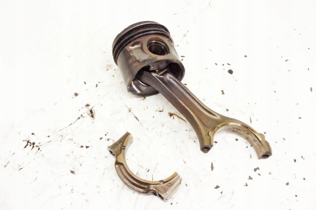 фото №1, Lo099 lancia thema ii 3.0crd поршень шатун