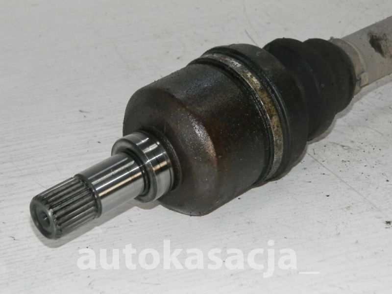 фото №4, Citroen c5 i приводной вал левая 2,0hpi механическая коробка передач