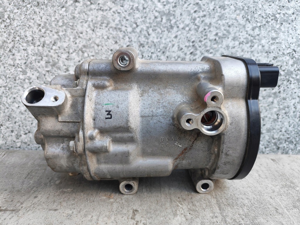 Купить Компрессор кондиционера 042400-1990 lexus ux 250h