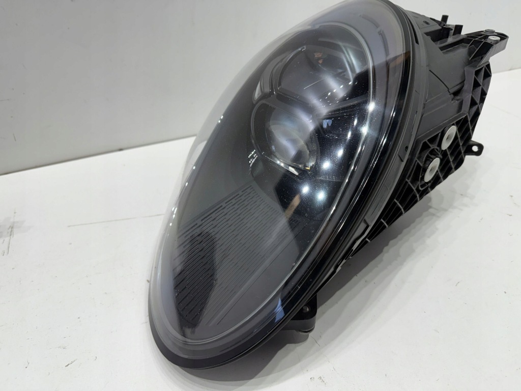 фото №16, Porsche 911 992 9p5 matrix czanre лампа перед передня права ліва oryg eu