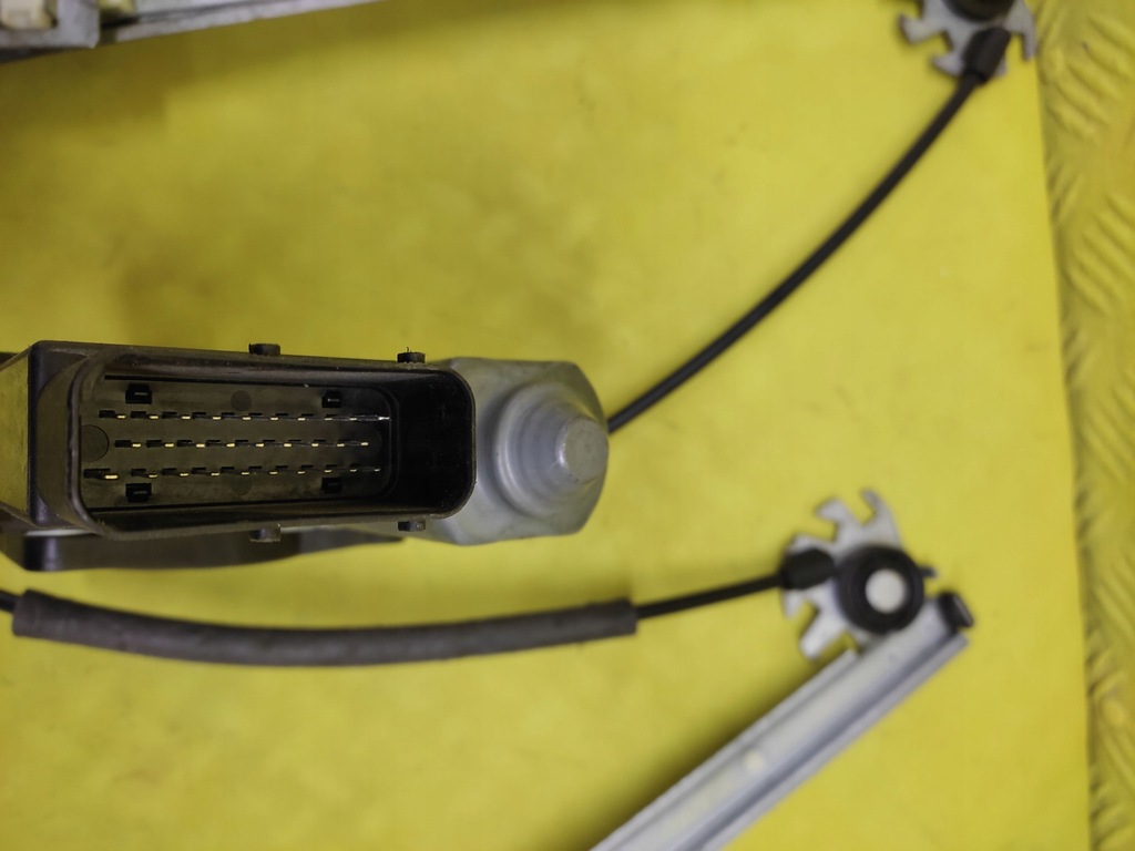 фото №9, Seat leon i підйомник скло правий перед