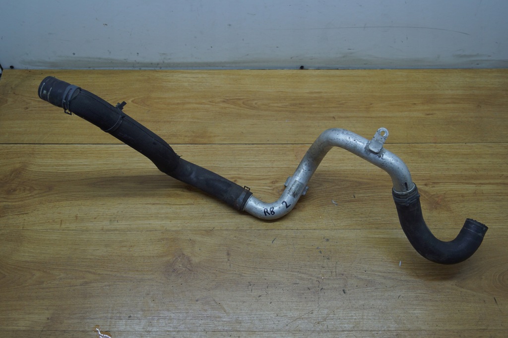 фото №1, Шланг труба wąż wody audi r8 4.2 fsi 420121065