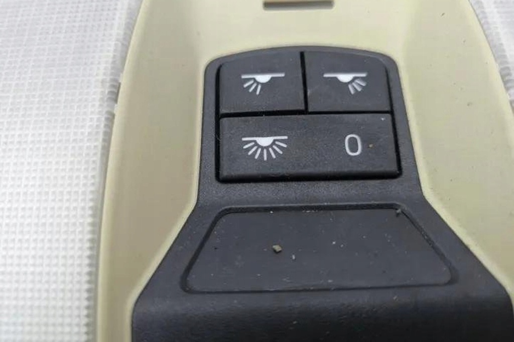 фото №7, Освітлення внутрішнє volvo v70 ii sw 39860843 2.4l дизель 120kw 2008