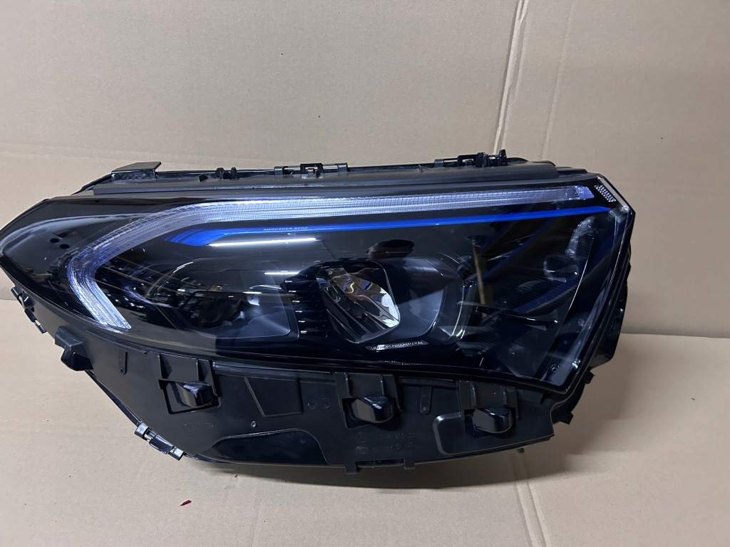 Купити Mercedes eqb eqa performance led a2439069000kz лампа правий перед