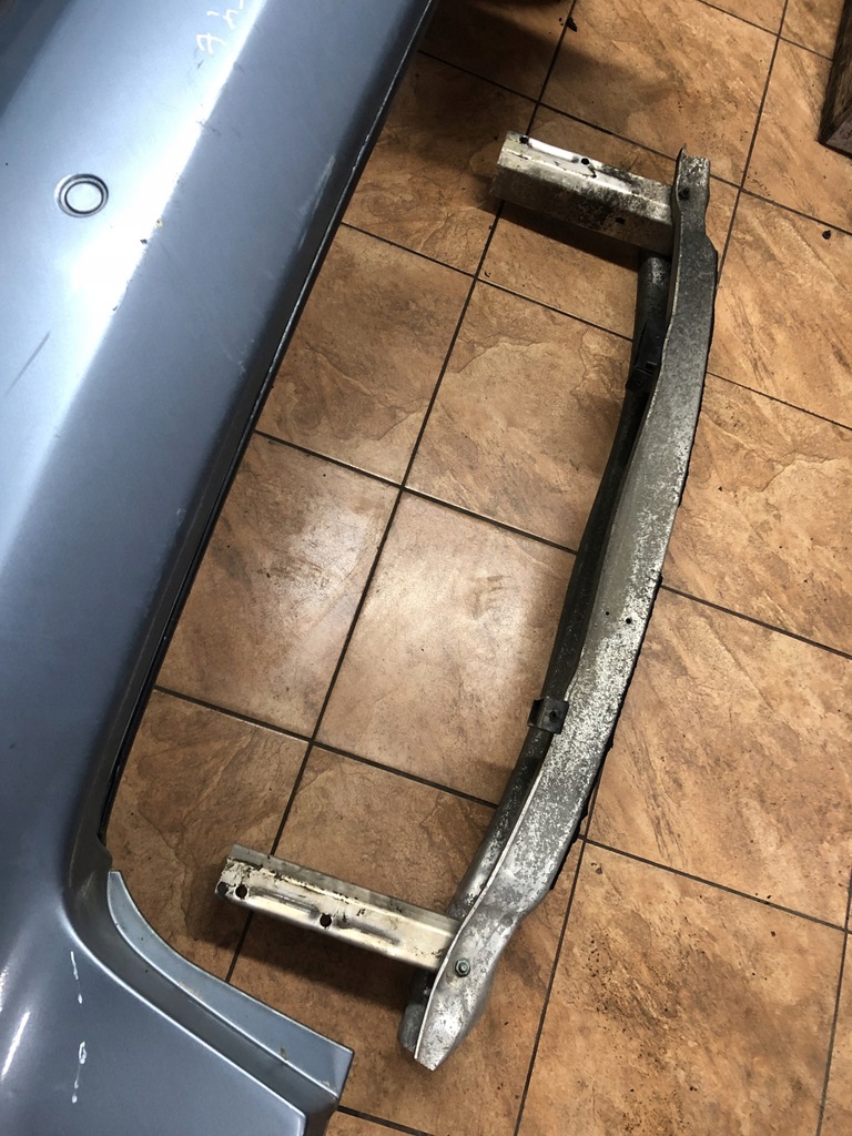 фото №10, Бампер задня + балка audi a4 b7 1.9tdi .anglik