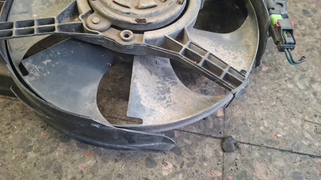 Купить 04682624 вентилятор радиатора chrysler voyager gs 3 3.8