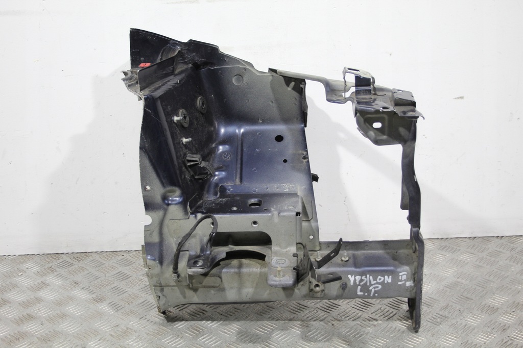 фото №1, Четверть лонжерон левый перед ypsilon iii lift