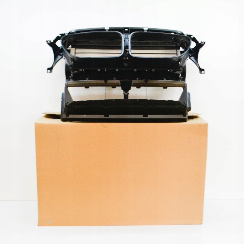 фото №1, Bmw 6 f06 передняя часть радиатор air воздуховод 51647211508 7211508 2016