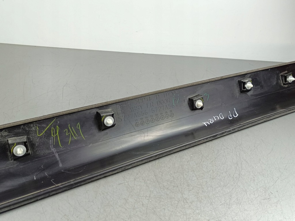 фото №9, 2023 mitsubishi outlander iv молдинг дверь передних 3727a556