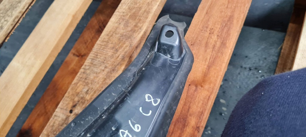 фото №13, A6 c8 4k шумоизоляция крыла левая левый перед 4k0821111