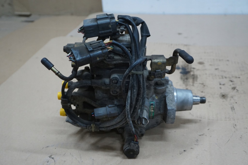 фото №1, Mazda b2500 ford ranger насос упорскування пального 2,5 td 2001r