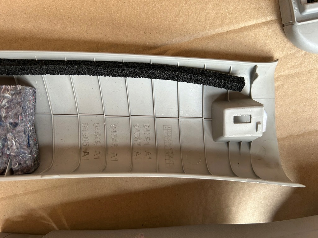 фото №5, Toyoty yaris iii захист стійок поріг