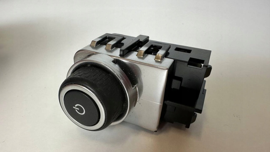 фото №1, Переключатель громкость land rover discovery v l462 jaguar