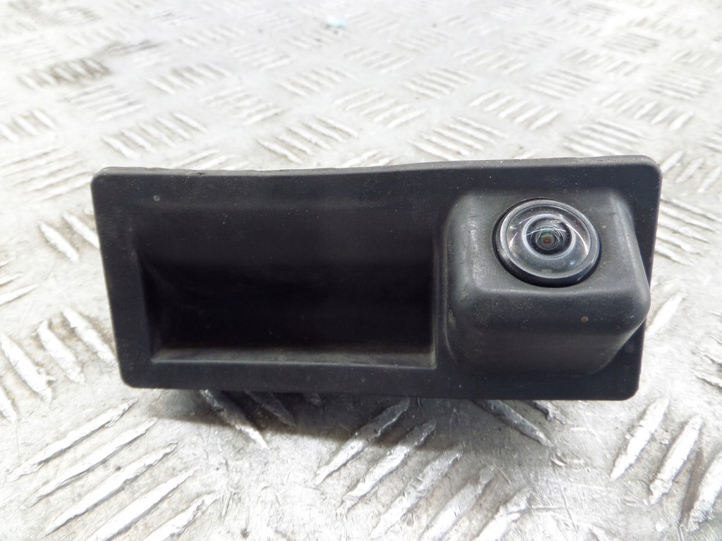 фото №1, Audi a7 4g камера ручка задня 7p6827566f багажника