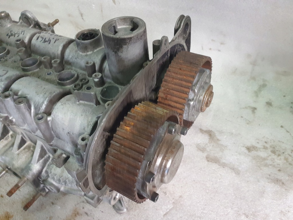 фото №5, Головка двигуна vw jetta 5 v 1.4 tsi crt