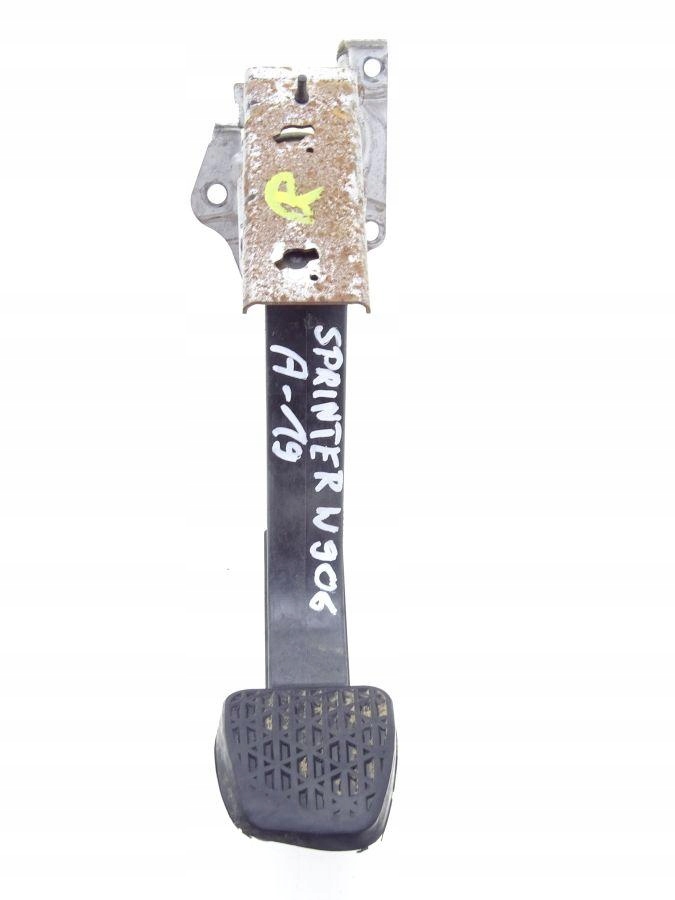 фото №1, Mercedes sprinter w906 906 06- педаль зчеплення