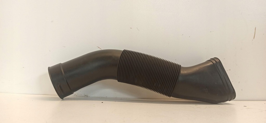 фото №1, Mercedes w211 труба воздухозаборник воздуха a1130942182