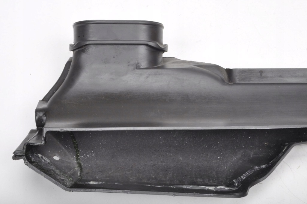 фото №9, Maserati granturismo 4.7 воздуховод воздуха