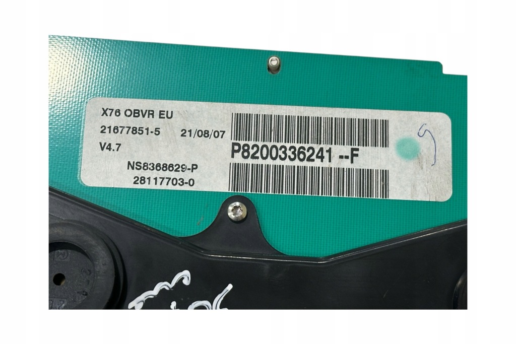 Панель nissan kubistar 2004 ліва сторона p8200336241 Зі Шроту