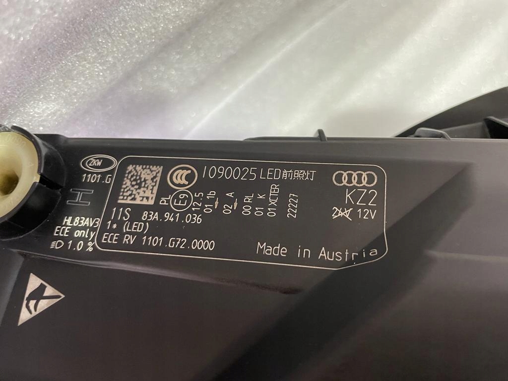 фото №13, Audi q3 matrix 83a лампа левая правая