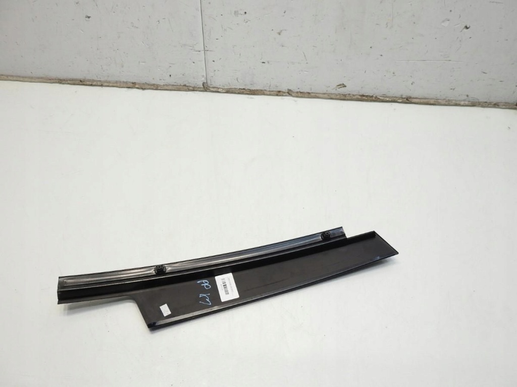 фото №3, Молдинг накладка стойка правая bmw x1 e84