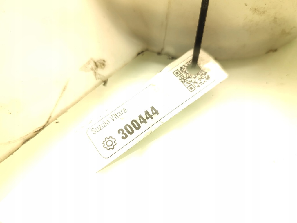 Suzuki vitara електричний вентилятор радіатора 1.6 бензин 59kw 80 hp suv Зі Шроту