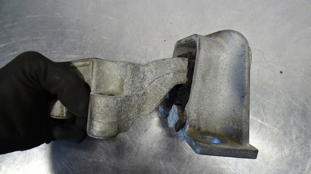 фото №5, Кронштейн двигуна renault twingo ii 1.2