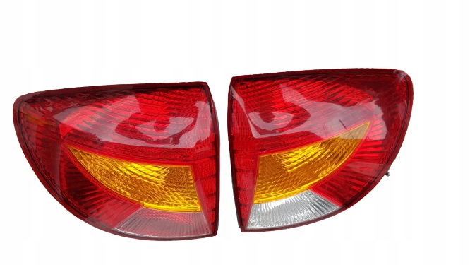 фото №1, Kia rio лампа задняя левая правая kombi