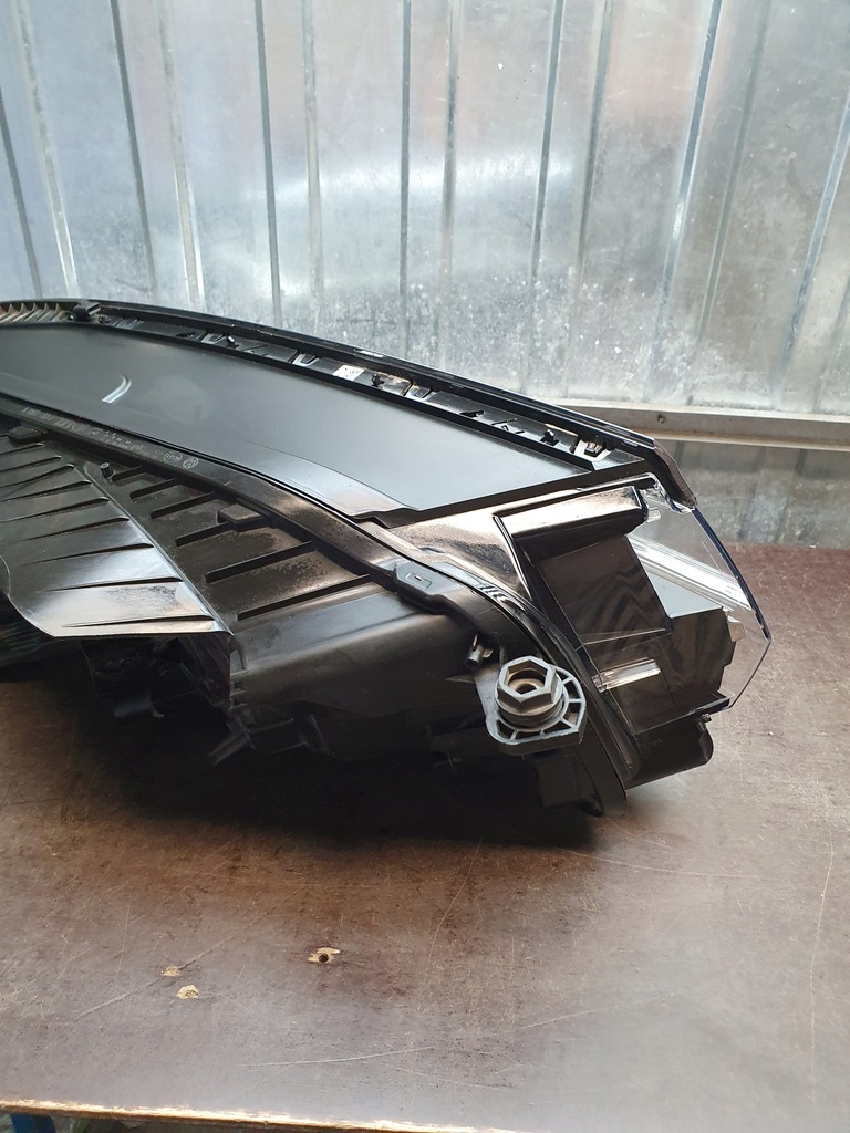 фото №9, Лампа перед ліва full led vw touareg iii 761