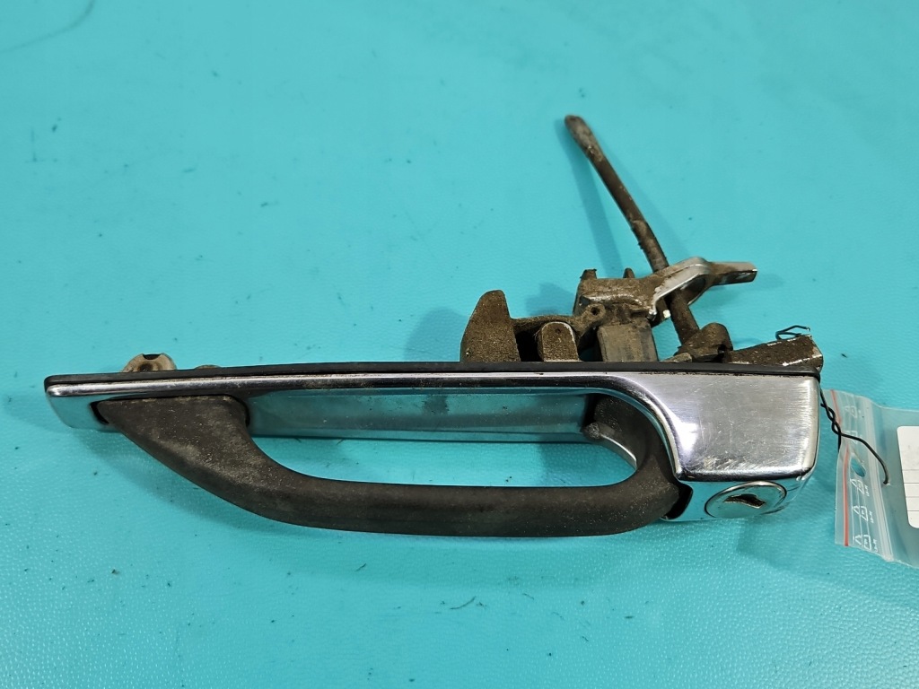 фото №2, Ручка перед левая наружная mercedes 123 1237600259