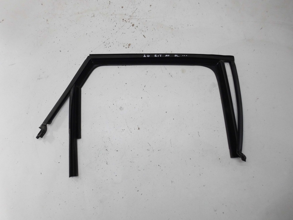 фото №1, Прокладка скло рамки vw polo 2g 5 двері права задня оригінал