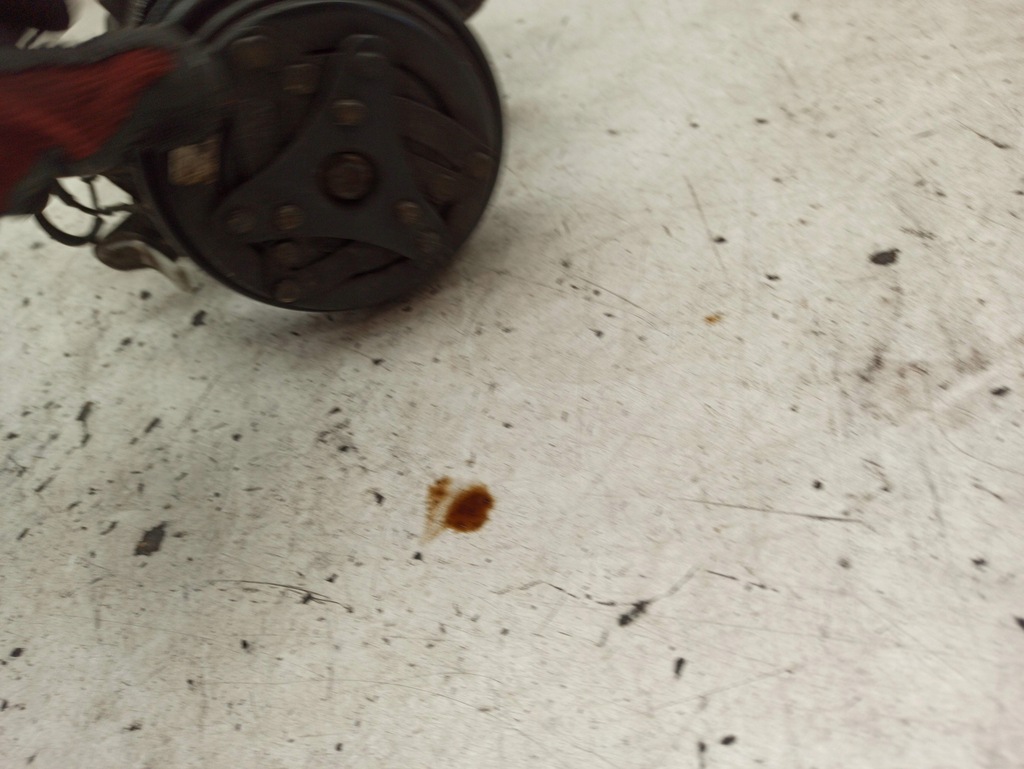 фото №10, Toyota yaris 1.0b компресор 4472206063